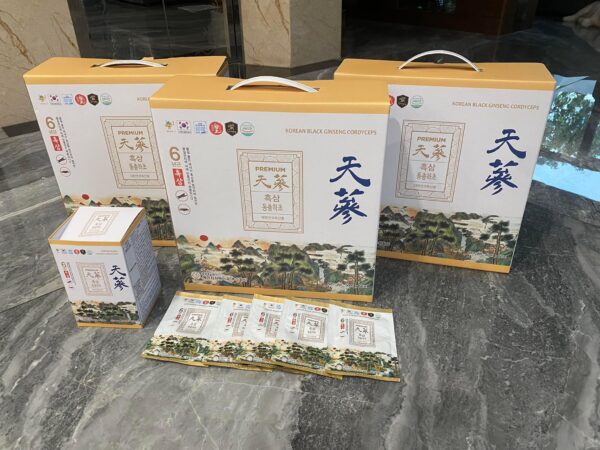 Nước Hắc Sâm Đông Trùng Cao Cấp từ Hàn Quốc